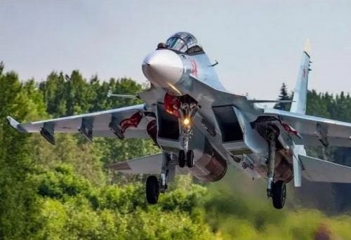 Ядерний конфуз Лукашенка: навіть Z-канали насміхаються з "секретних боєголовок" на Су-25